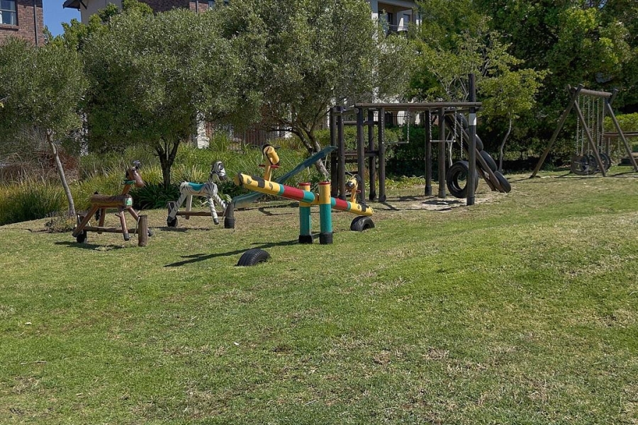 2 Bedroom Property for Sale in Royal Ascot Western Cape